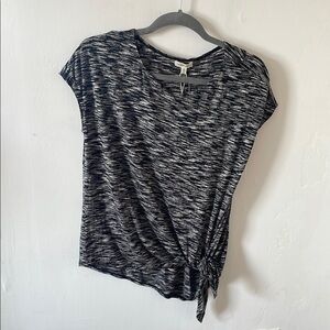 Max Studio Black and White Short Sleeve Tee